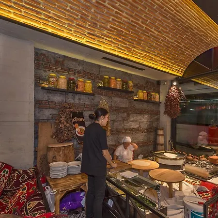 The Empress Theodora 伊斯坦布尔