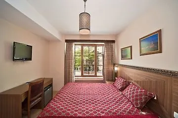 The Empress Theodora 3*