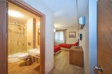 Hotel The Empress Theodora